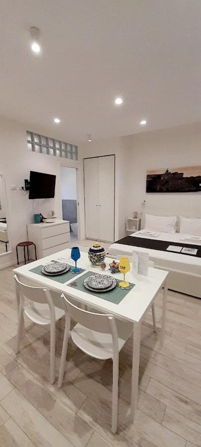 Barbara Classy Apartment 102 Syracuse Ngoại thất bức ảnh