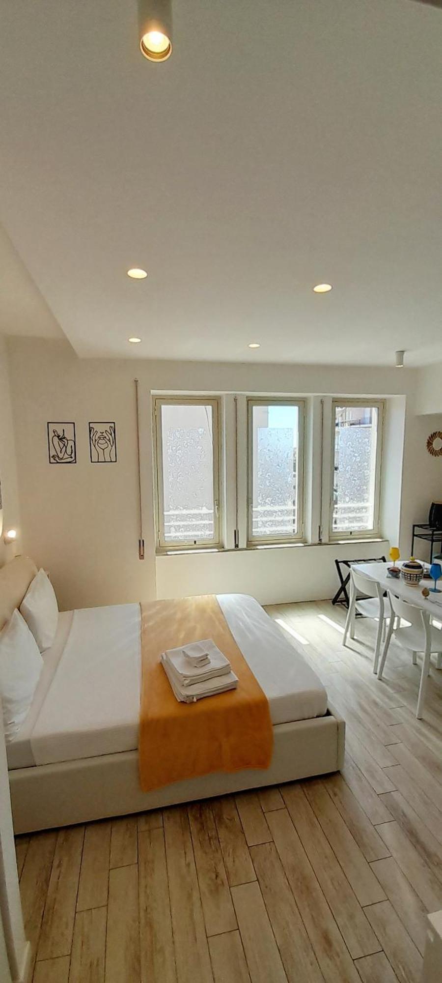 Barbara Classy Apartment 102 Syracuse Ngoại thất bức ảnh